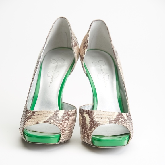 Peep Toe Heel - Jessica Simpson - Picture 2 of 5